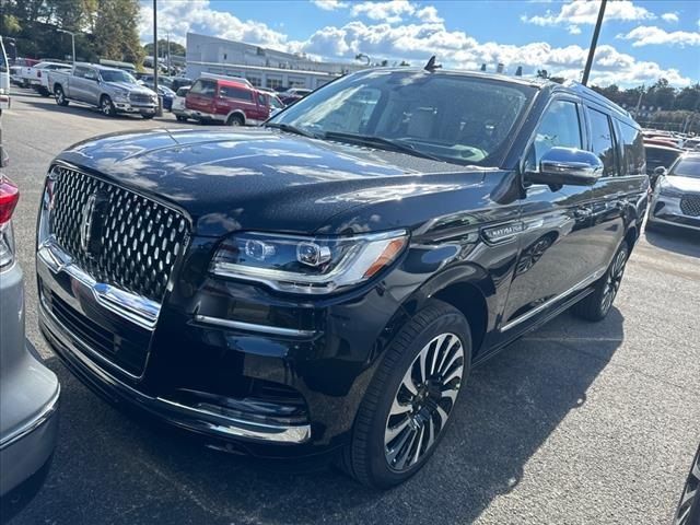 2024 Lincoln Navigator L Black Label