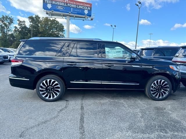 2024 Lincoln Navigator L Black Label