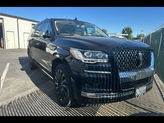 2024 Lincoln Navigator L Black Label