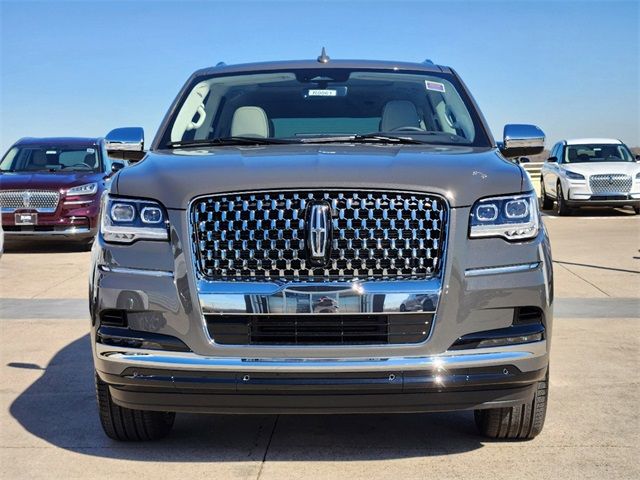 2024 Lincoln Navigator L Black Label