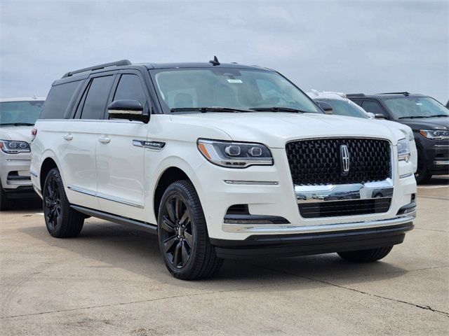 2024 Lincoln Navigator L Black Label