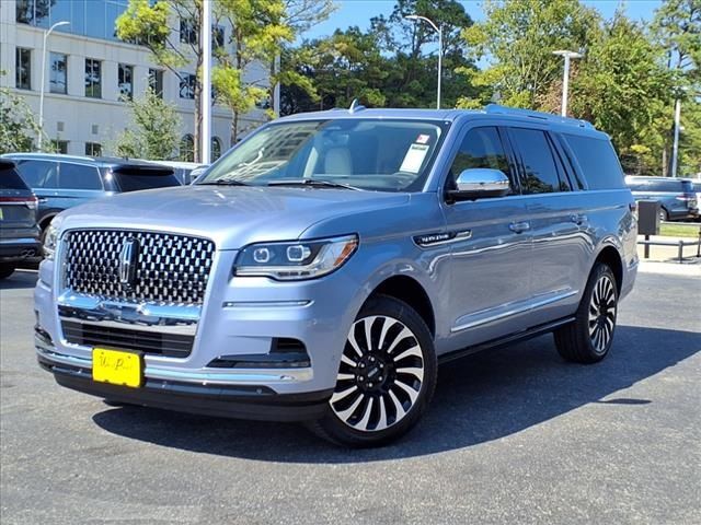 2024 Lincoln Navigator L Black Label