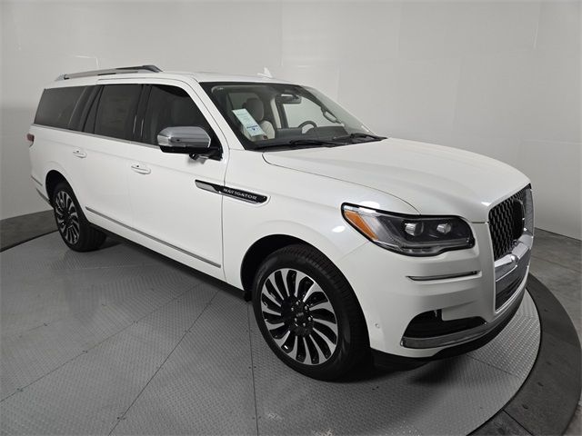 2024 Lincoln Navigator L Black Label