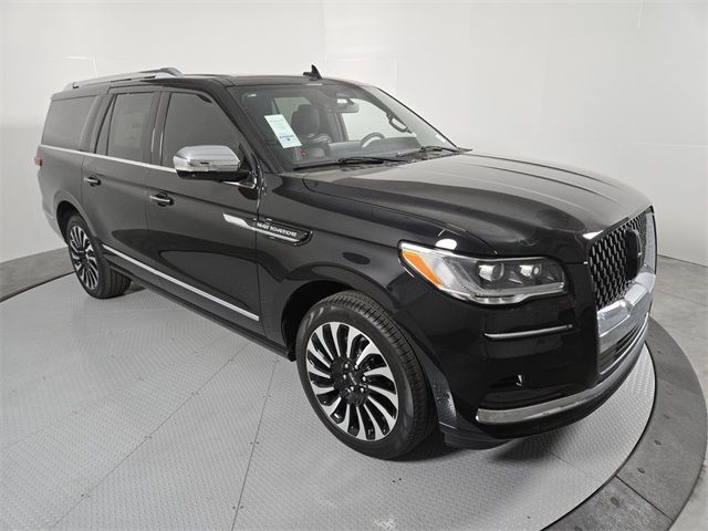 2024 Lincoln Navigator L Black Label