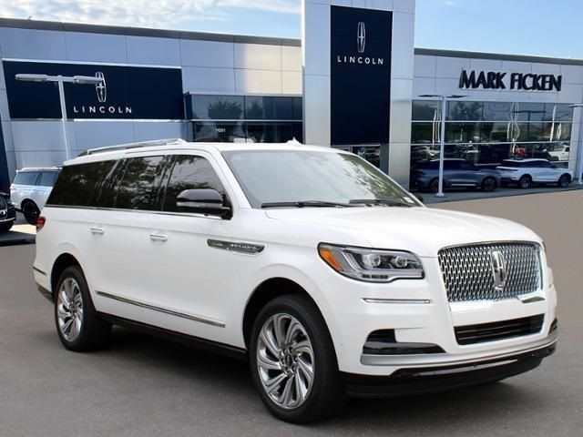 2024 Lincoln Navigator L Reserve