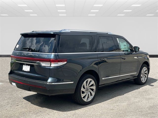 2024 Lincoln Navigator L Reserve