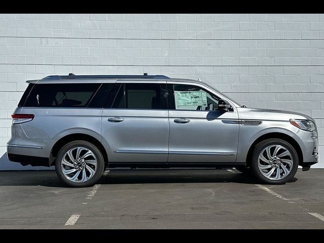 2024 Lincoln Navigator L Reserve