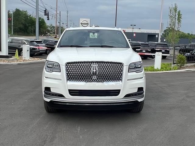 2024 Lincoln Navigator L Reserve