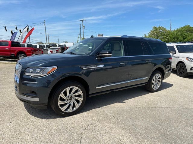 2024 Lincoln Navigator L Reserve