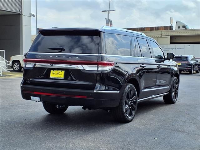 2024 Lincoln Navigator L Reserve