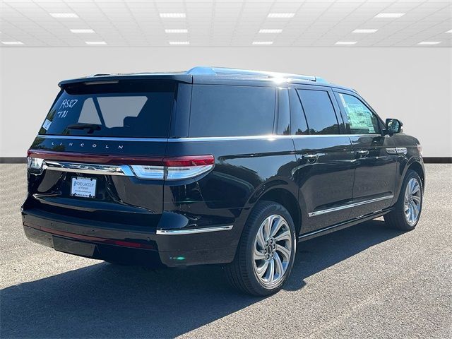 2024 Lincoln Navigator L Reserve