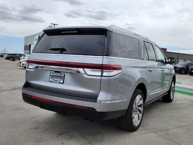 2024 Lincoln Navigator L Reserve