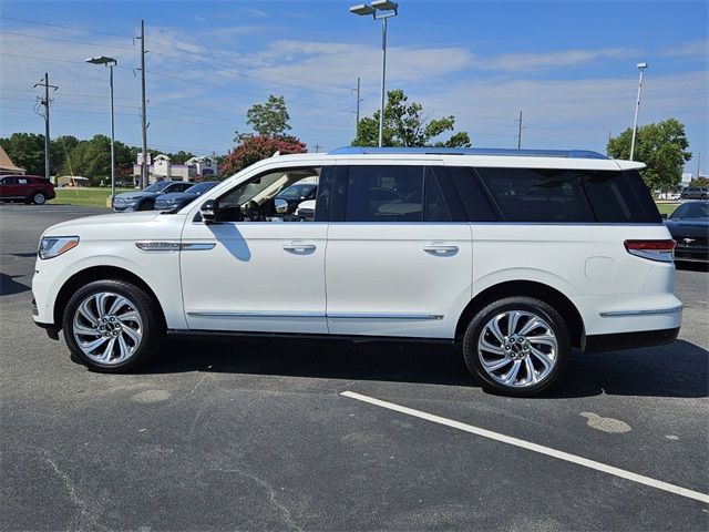 2024 Lincoln Navigator L Reserve