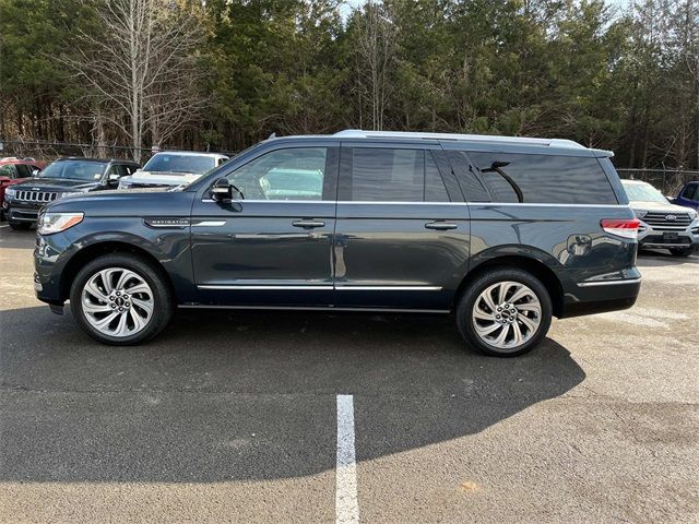 2024 Lincoln Navigator L Reserve