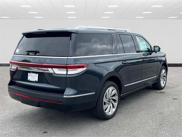 2024 Lincoln Navigator L Reserve