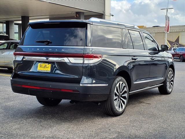 2024 Lincoln Navigator L Reserve