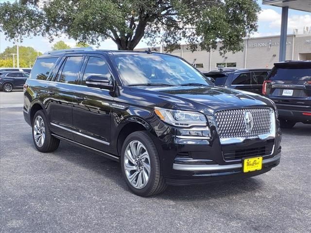 2024 Lincoln Navigator L Reserve