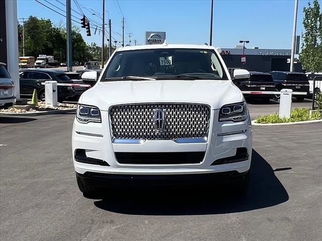 2024 Lincoln Navigator L Reserve