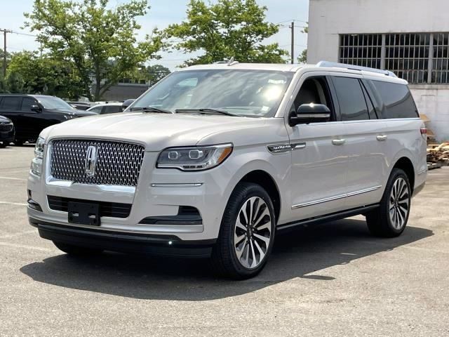 2024 Lincoln Navigator L Reserve