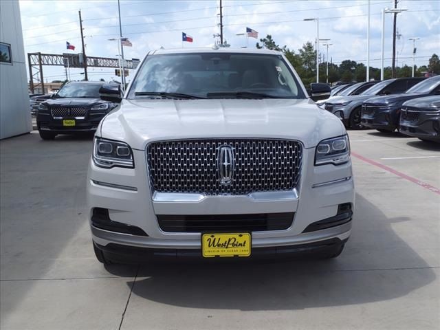 2024 Lincoln Navigator L Reserve