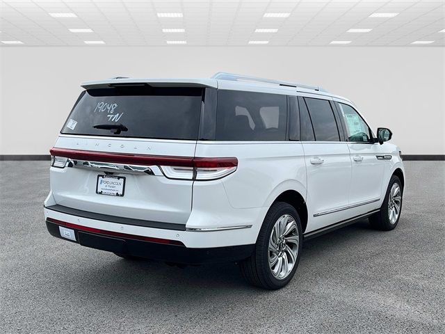 2024 Lincoln Navigator L Reserve