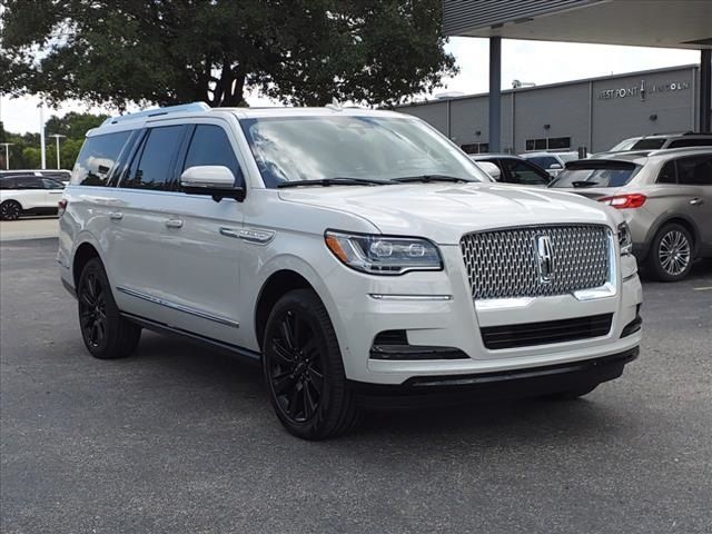 2024 Lincoln Navigator L Reserve