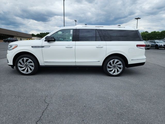 2024 Lincoln Navigator L Reserve