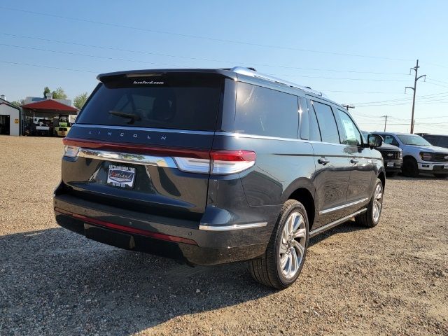 2024 Lincoln Navigator L Reserve