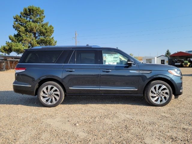 2024 Lincoln Navigator L Reserve