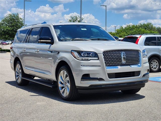 2024 Lincoln Navigator L Reserve