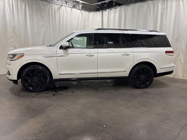2024 Lincoln Navigator L Reserve