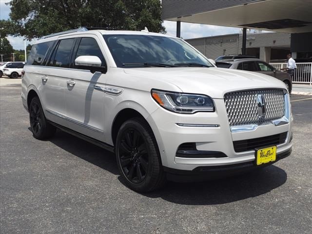 2024 Lincoln Navigator L Reserve