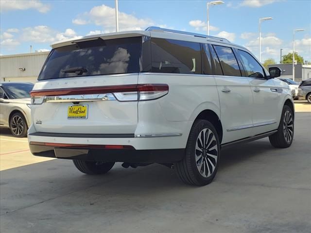 2024 Lincoln Navigator L Reserve