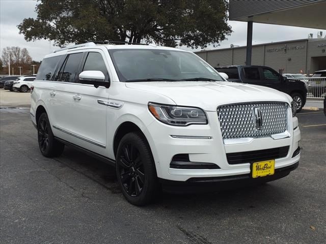 2024 Lincoln Navigator L Reserve