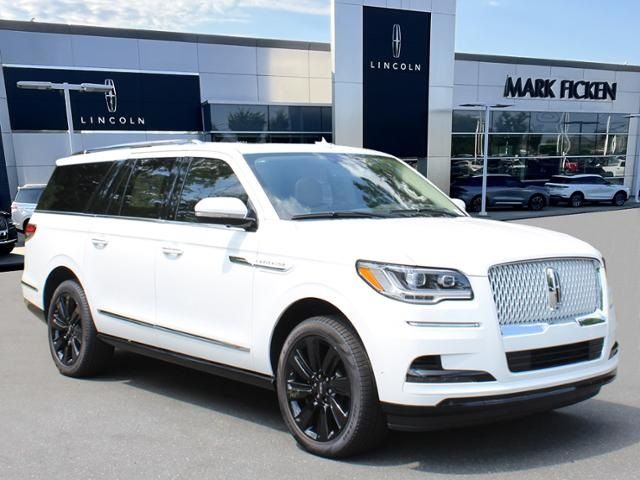 2024 Lincoln Navigator L Reserve