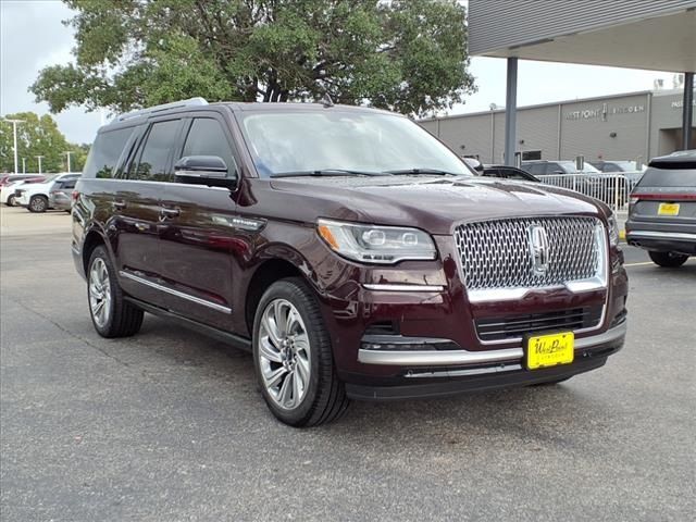 2024 Lincoln Navigator L Reserve