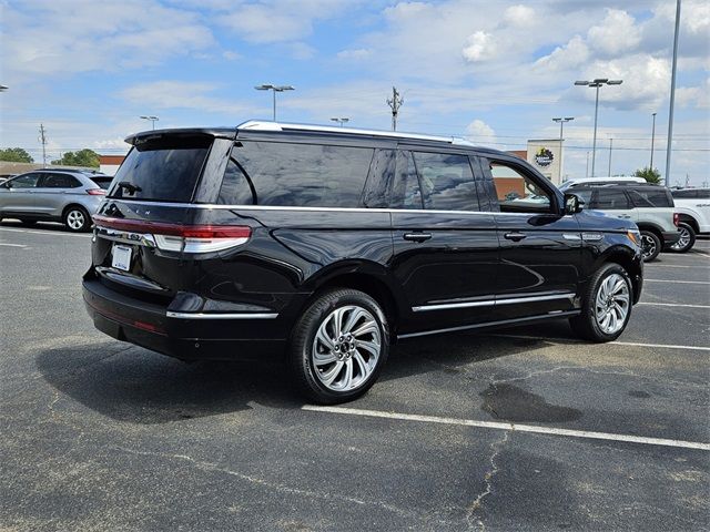 2024 Lincoln Navigator L Reserve