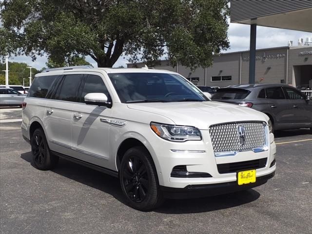 2024 Lincoln Navigator L Reserve