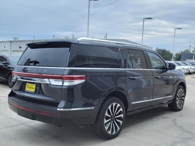 2024 Lincoln Navigator L Reserve