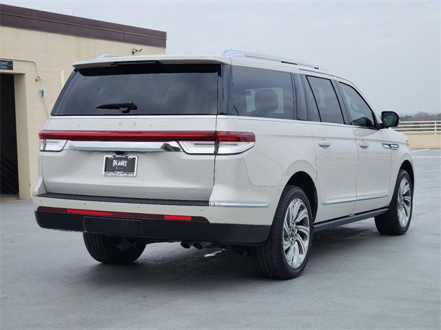 2024 Lincoln Navigator L Reserve