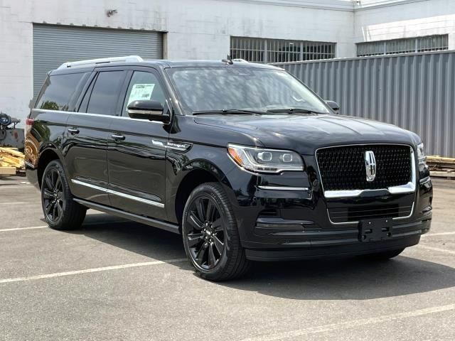 2024 Lincoln Navigator L Reserve