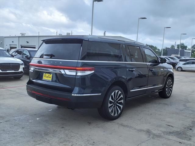 2024 Lincoln Navigator L Reserve