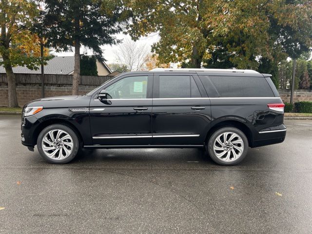 2024 Lincoln Navigator L Reserve