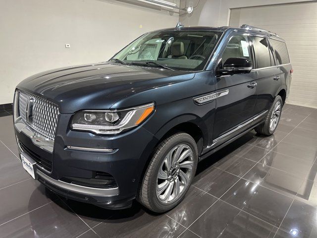 2024 Lincoln Navigator Premiere