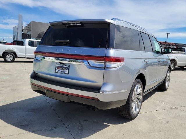 2024 Lincoln Navigator Premiere