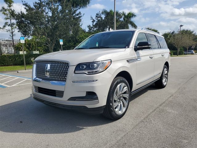 2024 Lincoln Navigator Premiere