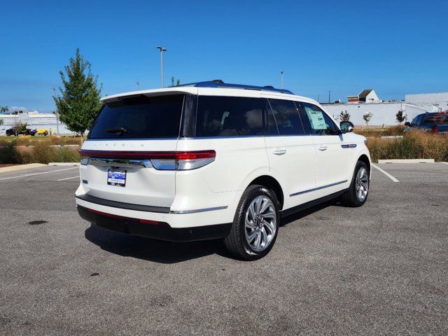 2024 Lincoln Navigator Premiere