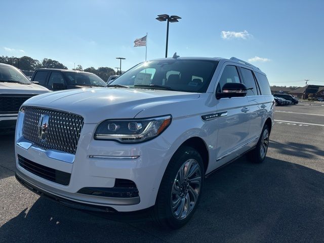 2024 Lincoln Navigator Premiere