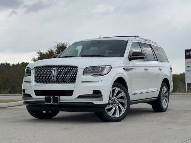 2024 Lincoln Navigator Premiere