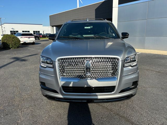 2024 Lincoln Navigator Premiere